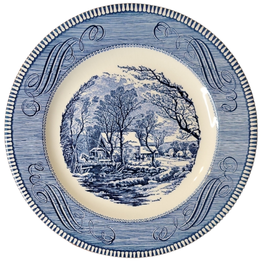 1 Vtg Dinner Plate Currier & Ives Blue ROYAL (USA) Winter Scene Cabin Horses (F)